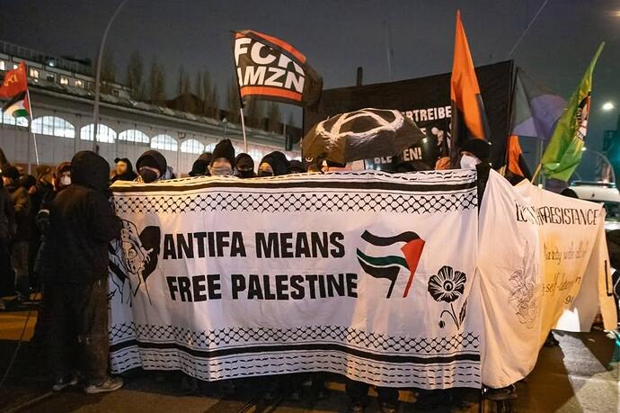 2024-12-13-antifa-palestine-01