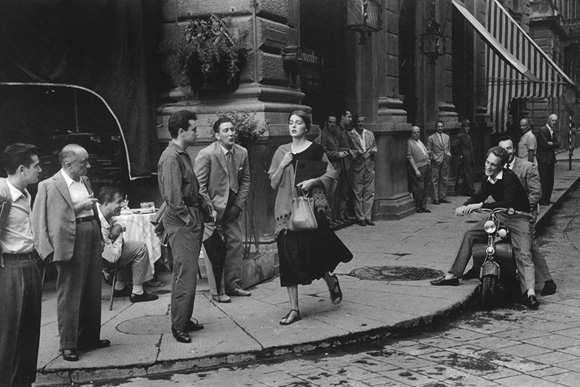 American-Girl-in-Italy1-580w.jpg